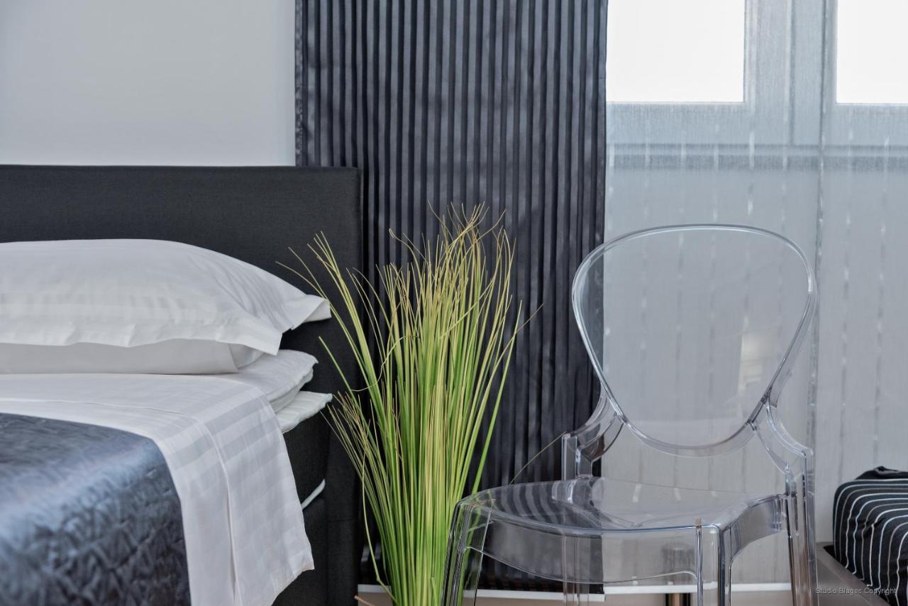4Me Apartments Vranjic Esterno foto