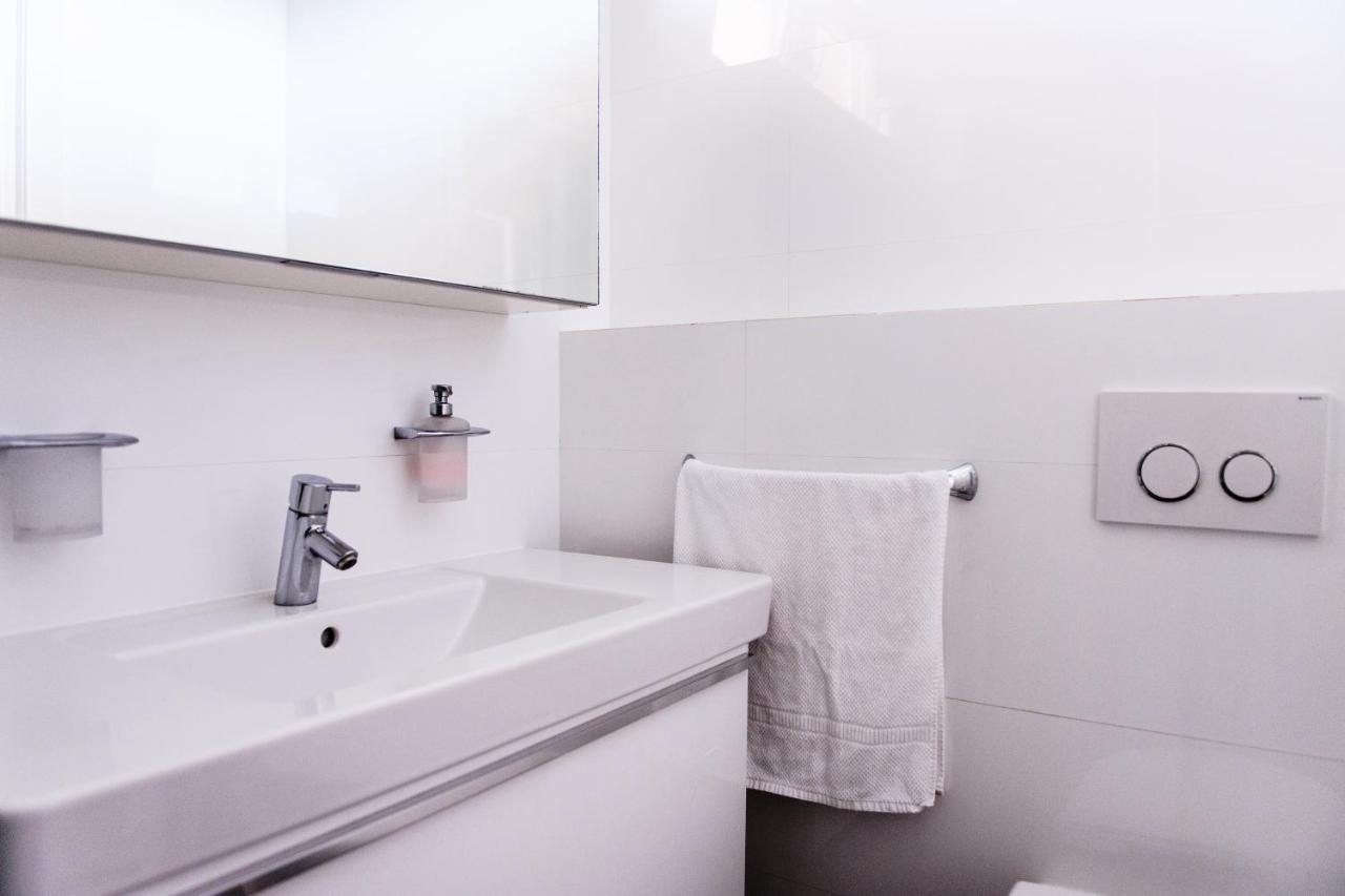 4Me Apartments Vranjic Esterno foto