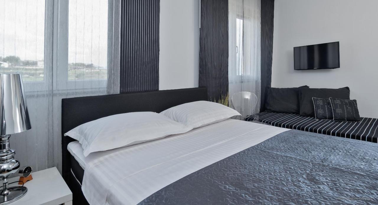 4Me Apartments Vranjic Esterno foto
